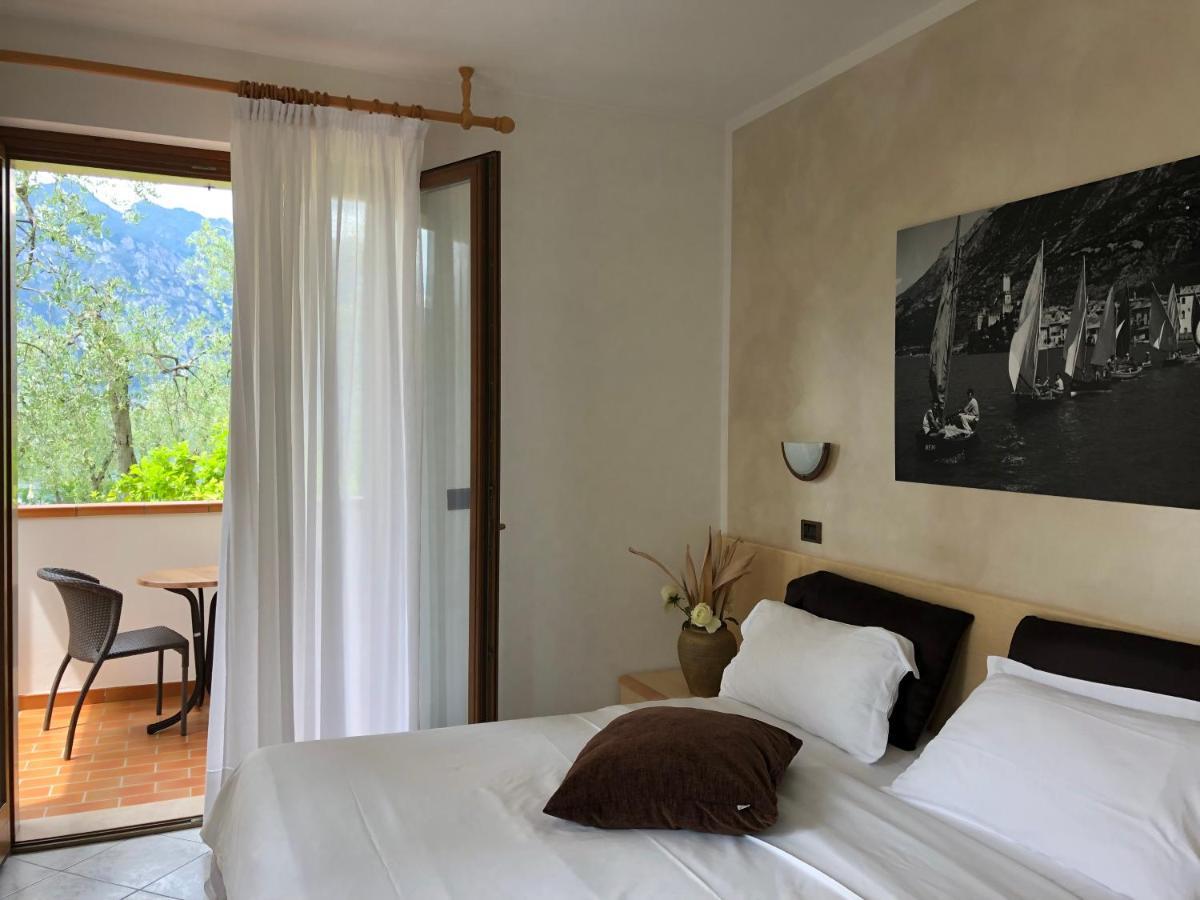 B&B Casa Benamati by Kelly Malcesine Bagian luar foto