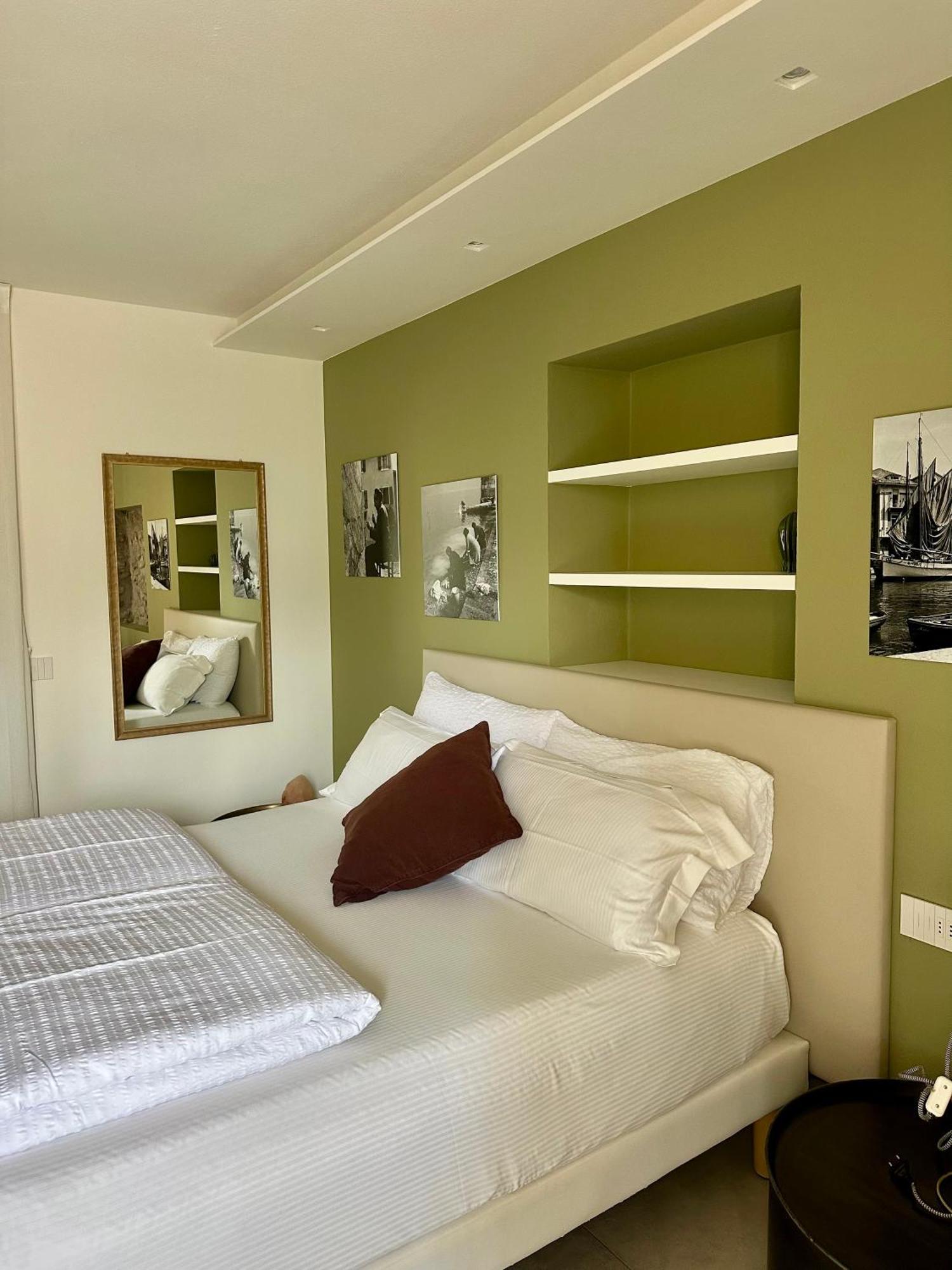 B&B Casa Benamati by Kelly Malcesine Bagian luar foto
