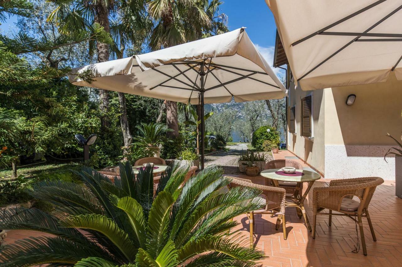 B&B Casa Benamati by Kelly Malcesine Bagian luar foto