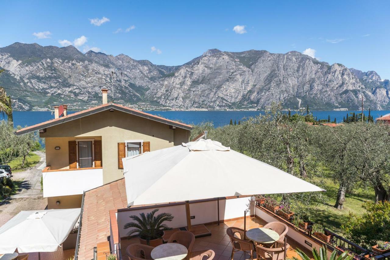 B&B Casa Benamati by Kelly Malcesine Bagian luar foto